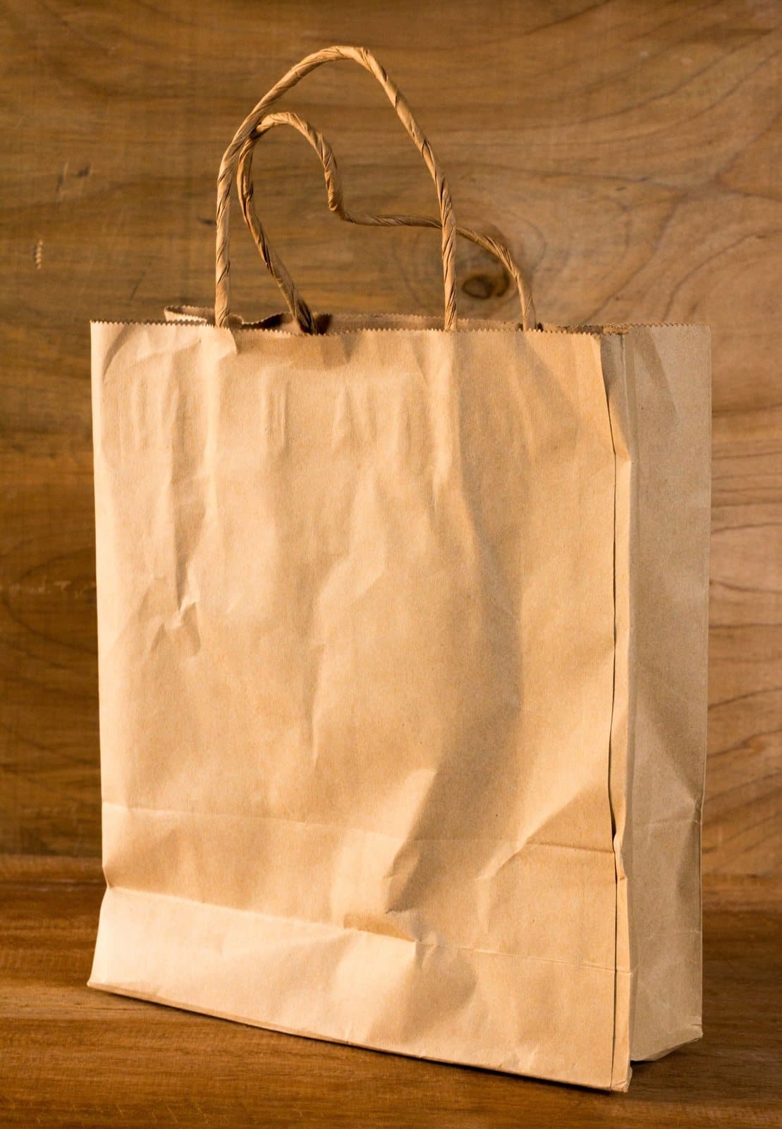 Kraft paper bag used as a packaging reference