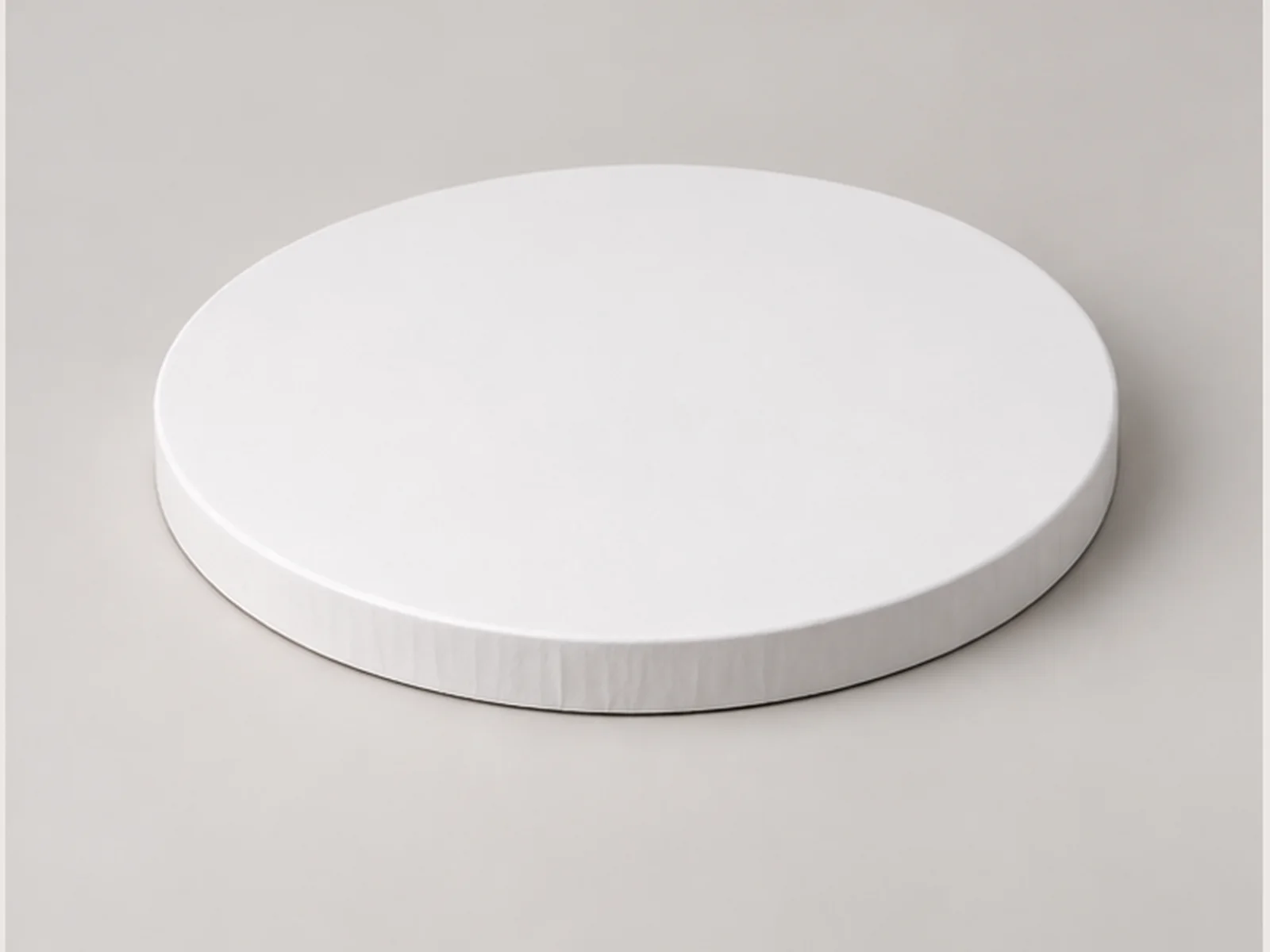 White round cake board with wrapped edge