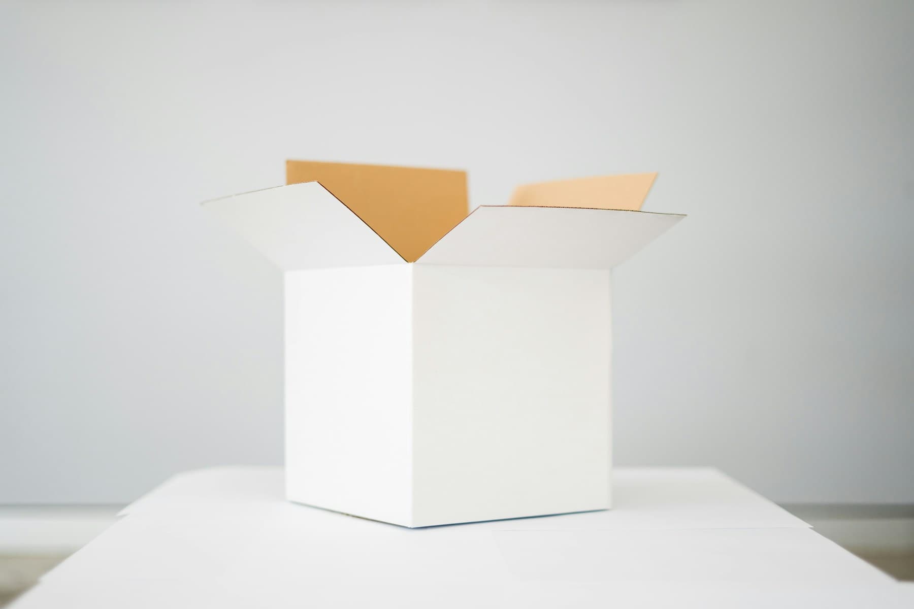 AI-generated representative visual of kraft paper roll and sheet materials
